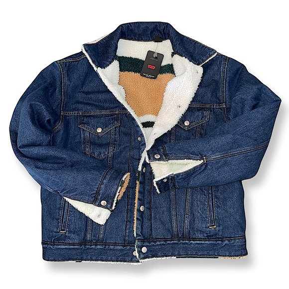 Levi's Other - LEVI’S PREMIUM REVERSIBLE VINTAGE RELAXED FIT SHERPA TRUCKER JACKET A31760000